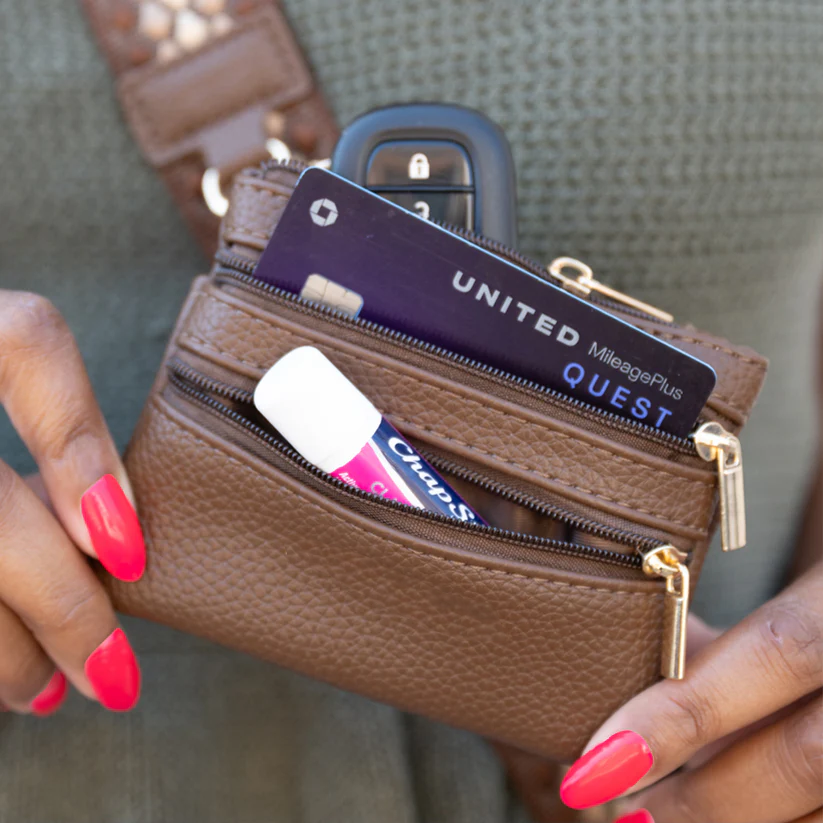 Strap W/Zippered Pouch Fun Dots